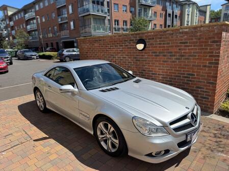 MERCEDES-BENZ SL 3.5 SL350
