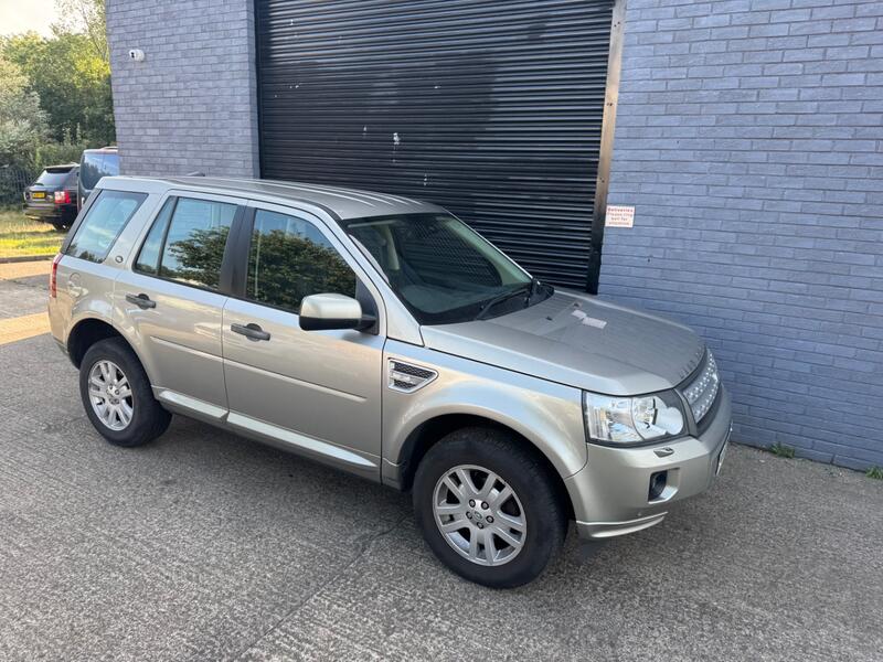 LAND ROVER FREELANDER 2 2.2 SD4 XS