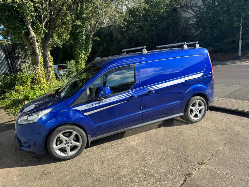 FORD TRANSIT CONNECT 1.5 TDCi 240 Limited